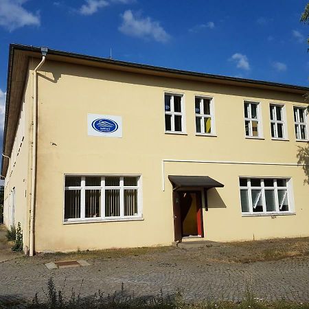 Hostel Jo-Si Каменц Екстериор снимка