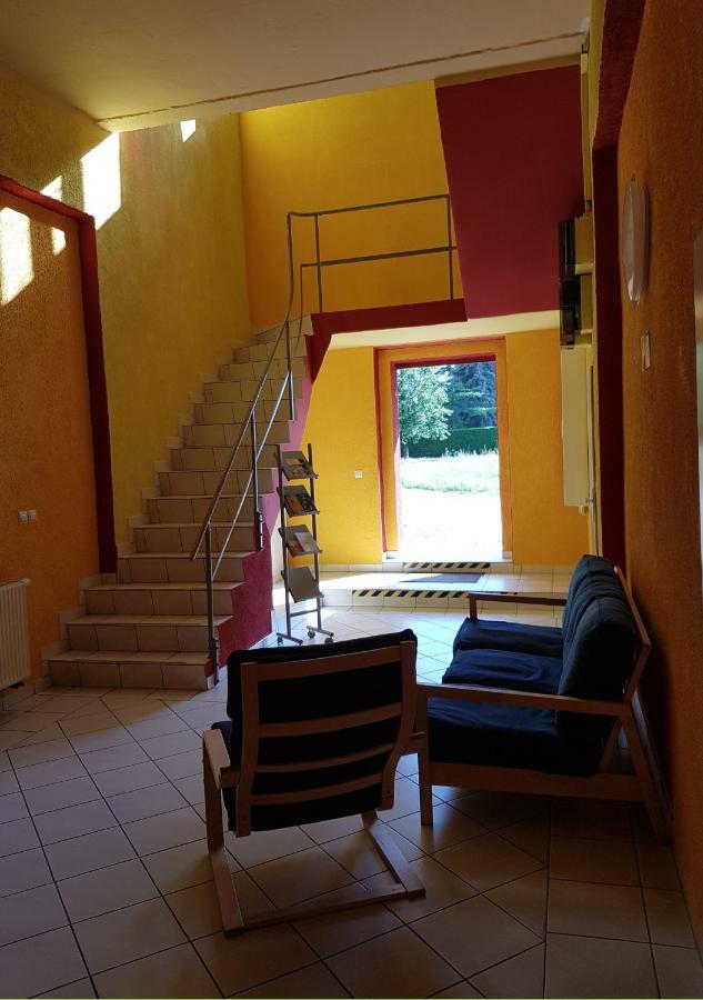 Hostel Jo-Si Каменц Екстериор снимка